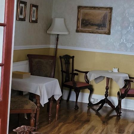 J'S Mayfair Guest House Blackpool Eksteriør billede